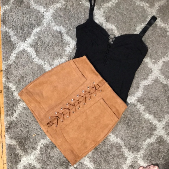 Kendall + Kylie Lace-Up Bodysuit - Picture 2 of 4